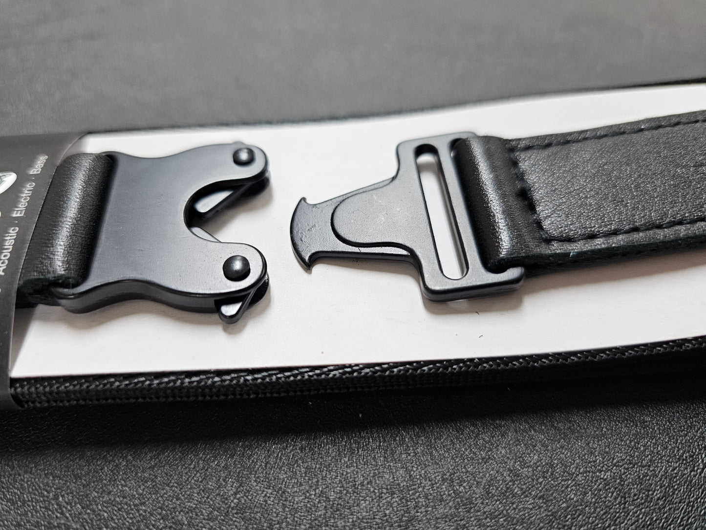 Correa Blacksmith Para Guitarra Y Bajo Strap Estilo Clip On Dimarzio Color Negro